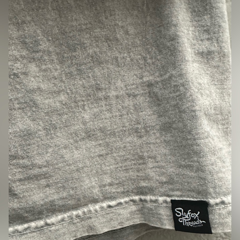 Karrie Locher x Slyfox Threads Cool Moms Club T-shirt - Picture 4 of 7